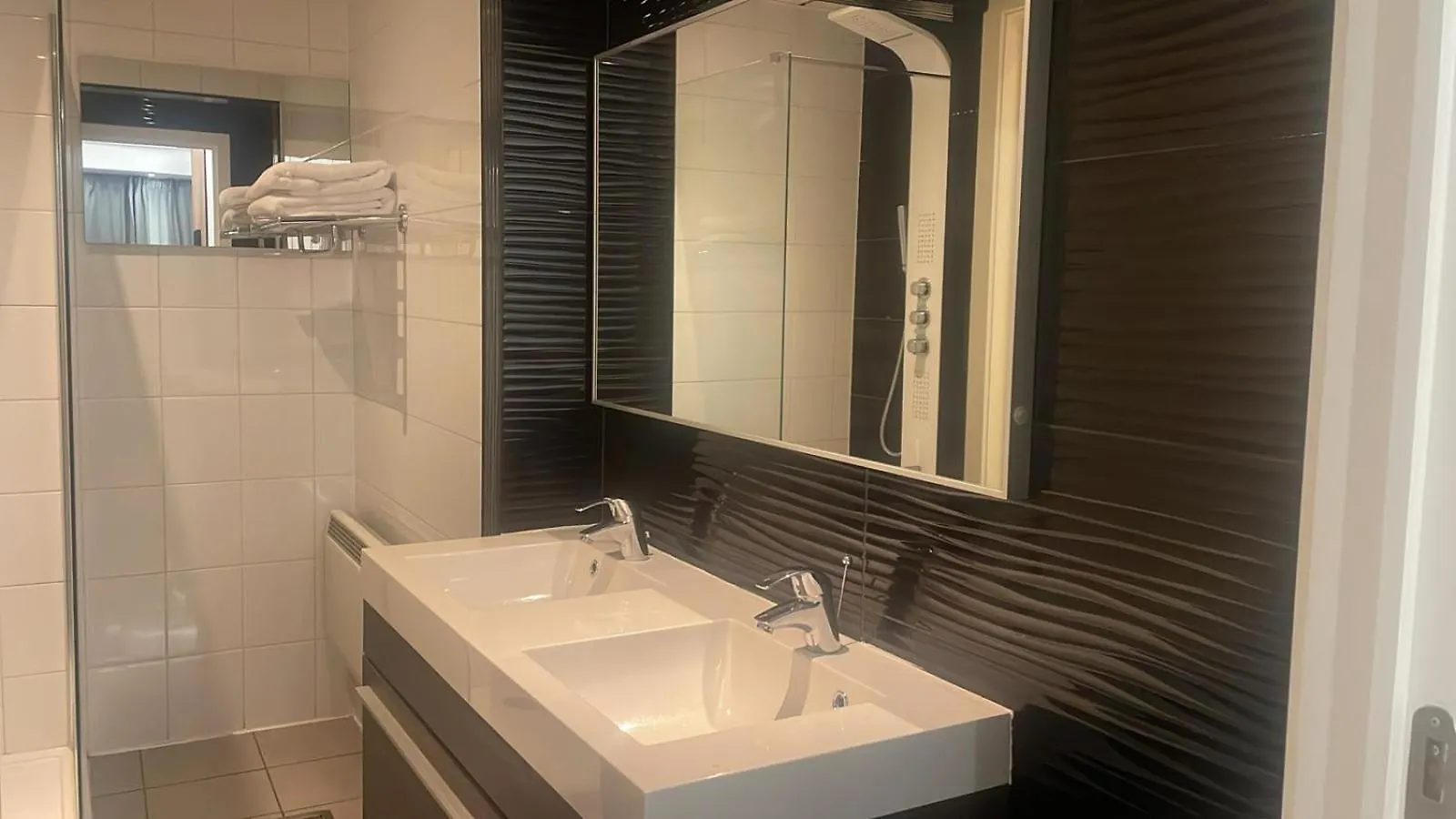 Boutique Diamond Apartments Antwerp 0*,
